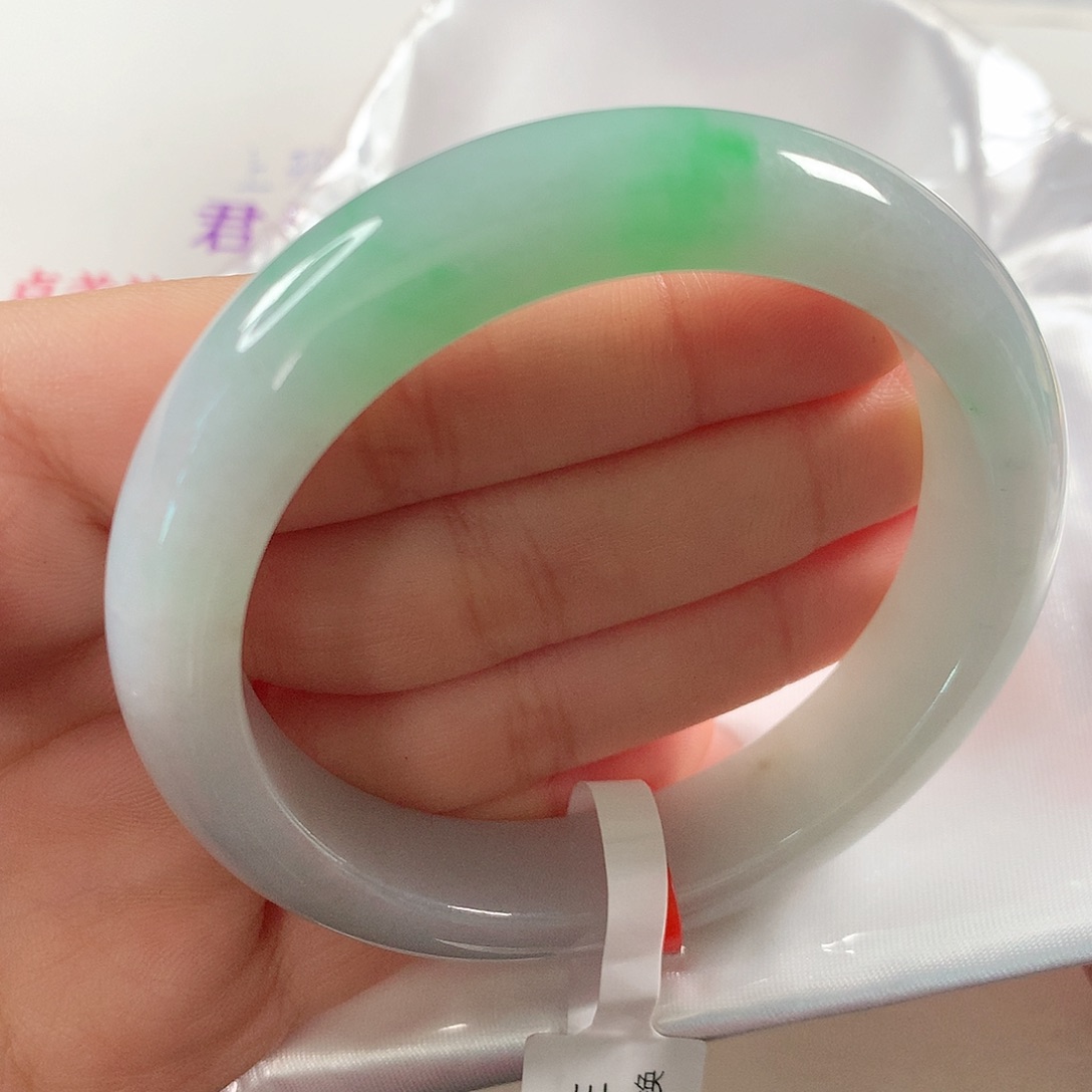翡翠手镯未镶嵌 正圈①⑩