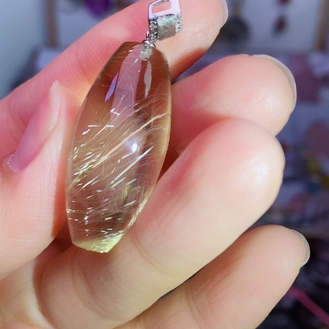 水晶吊坠(赠链)银S925镶嵌