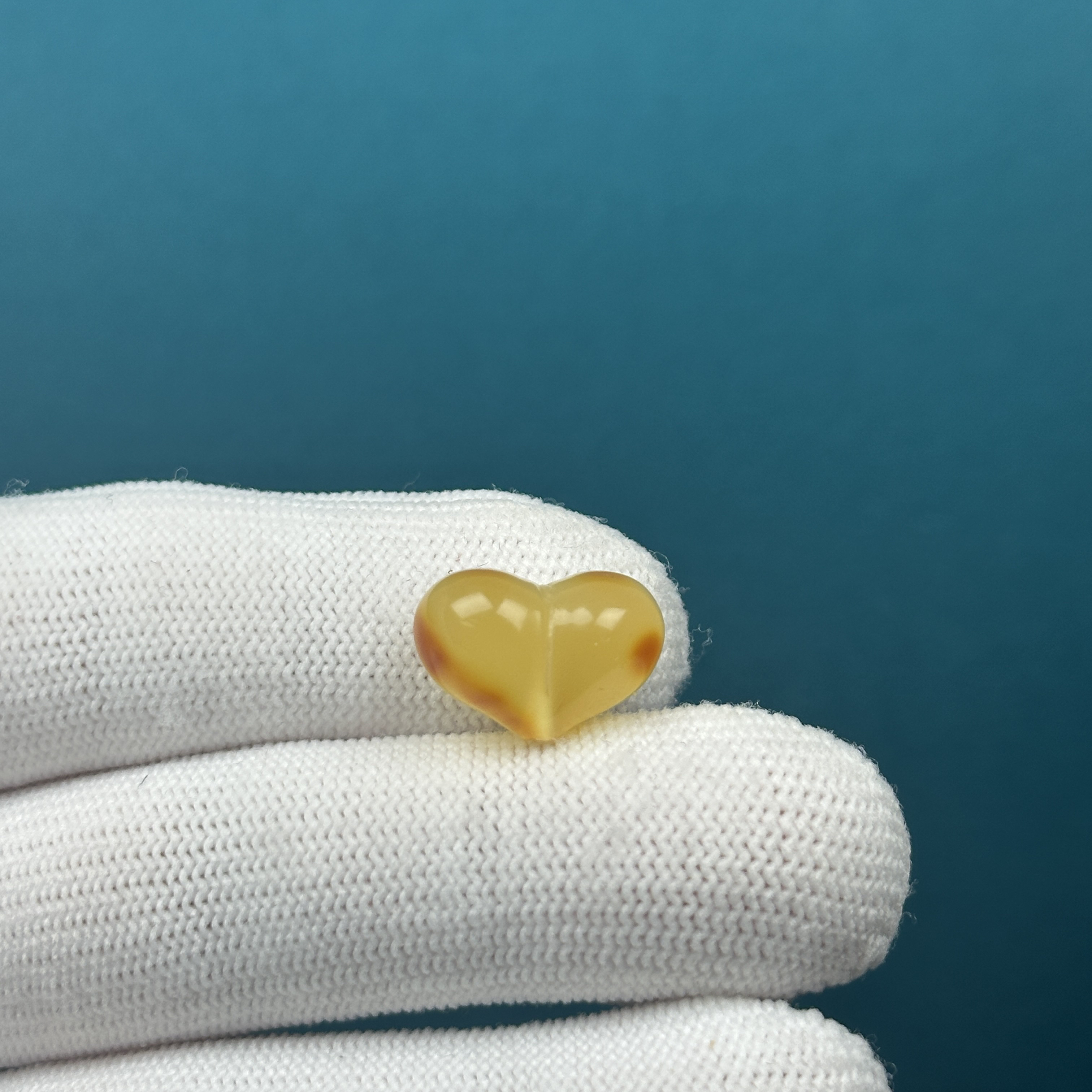 F4208天然蜜蜡 屁桃 16*11*10.5mm 支持复检假一罚十