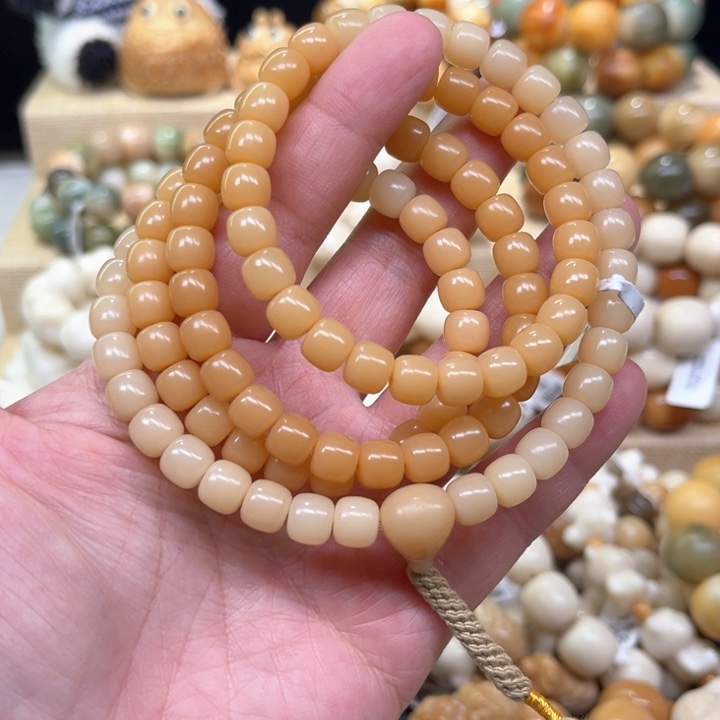 菩提根/象牙果手串1-15-189 缅十臻品玉化念珠