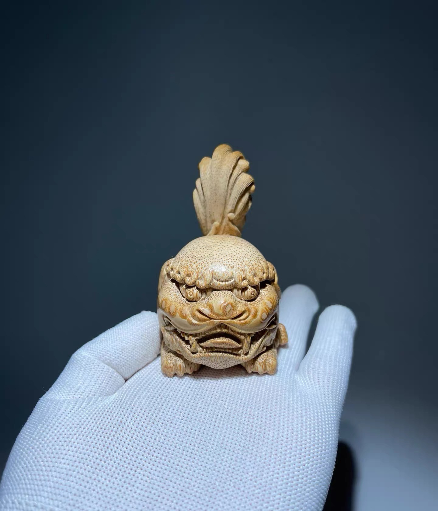 竹雕竹子竹编竹制品纯手工雕刻瑞狮