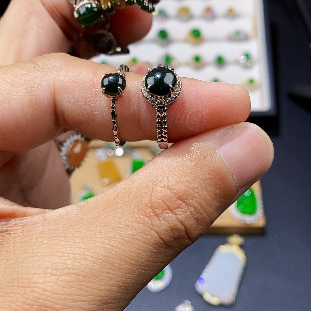 银S925镶嵌戒指翡翠1**?戒指