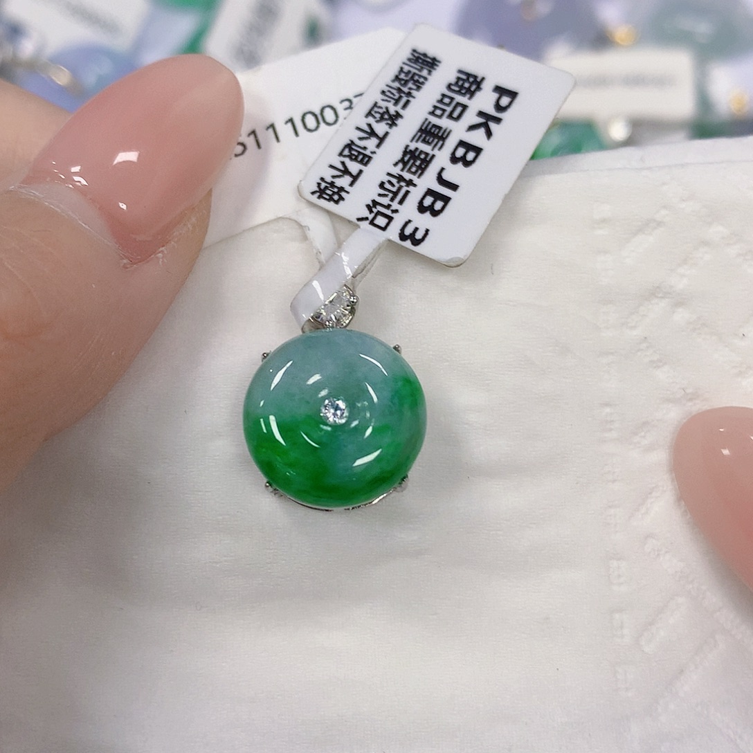 翡翠银S925镶嵌颈饰天然翡翠a货 百元以上9米证书费自理