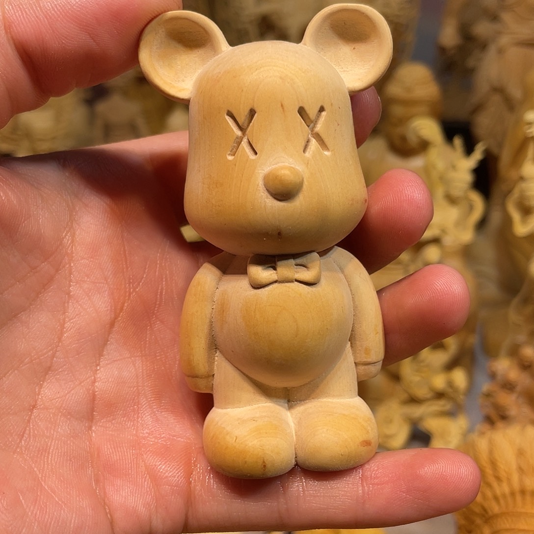 黄杨木小瑕疵暴力熊