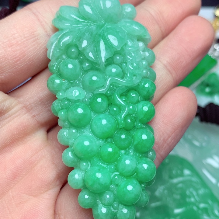 翡翠吊坠(不含链)未镶嵌