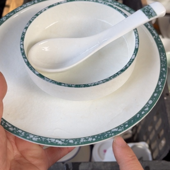 库存陶瓷瑕疵不影响使用