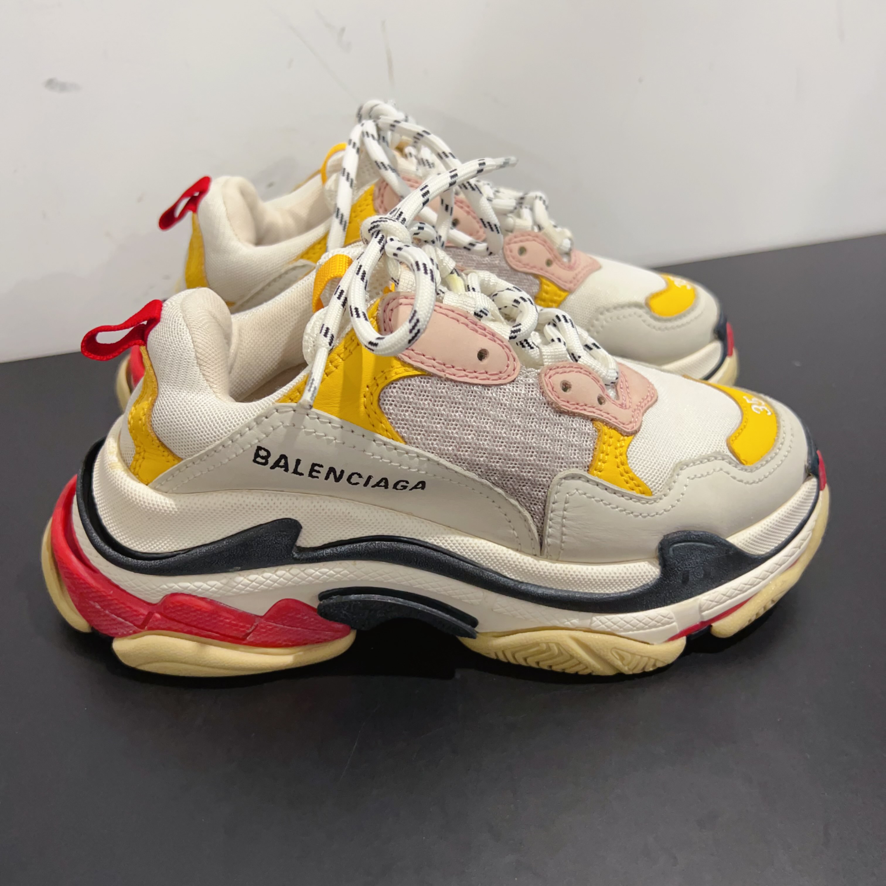 99新 Balenciaga/巴黎世家 老爹鞋 尺码35成色看直播GSH0772