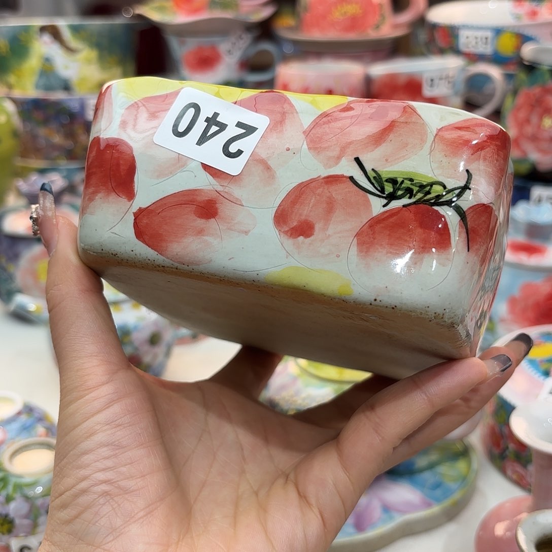 瓷片在干嘛的我还以为