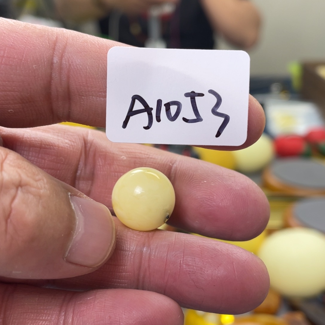 手链琥珀未镶嵌多样性发，发其中一件