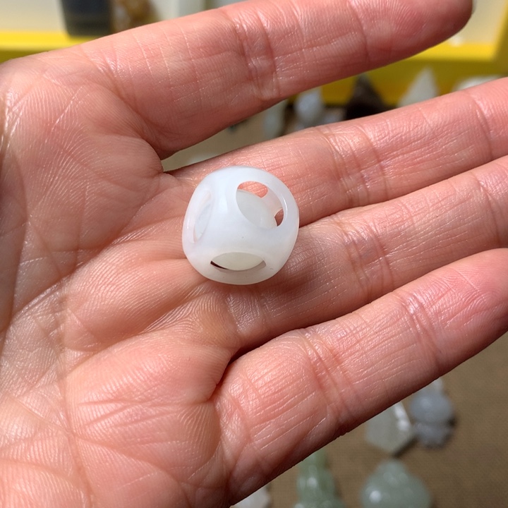 和田玉未镶嵌珠宝奇石