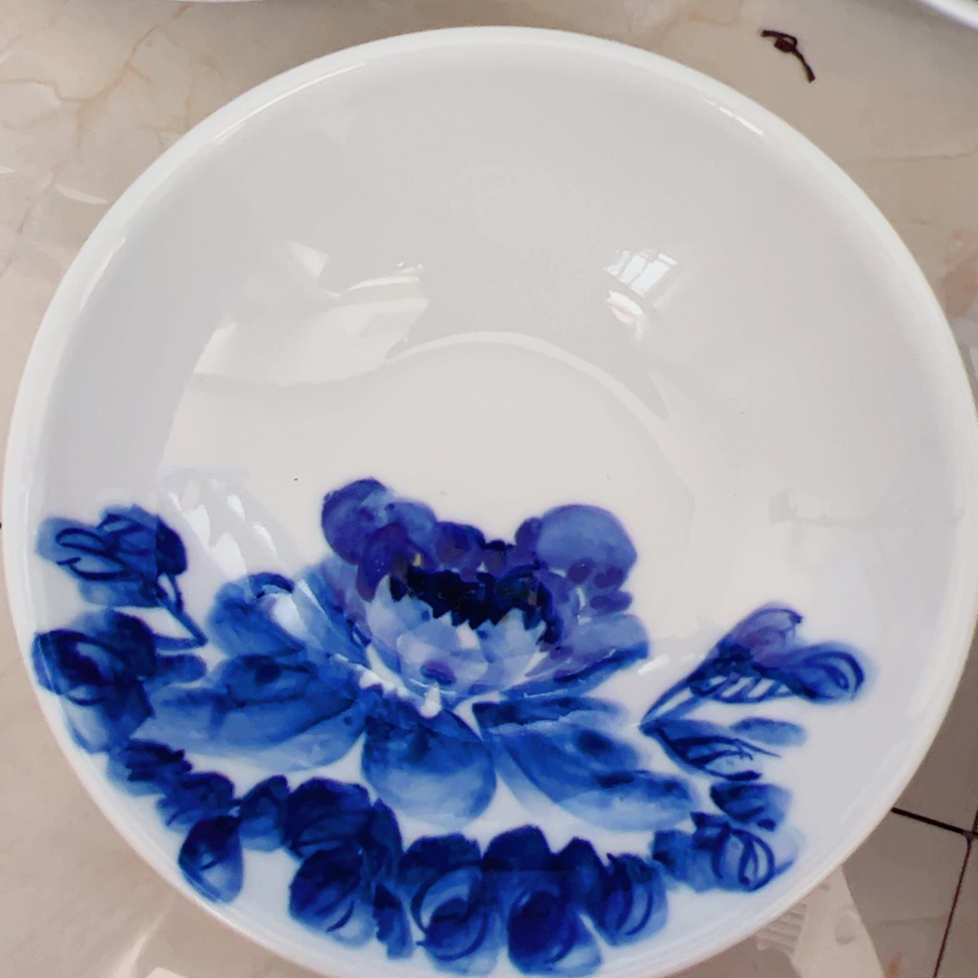 景德镇陶瓷手工手绘制作