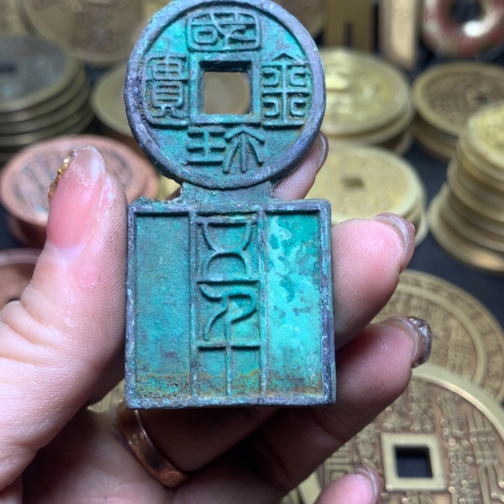 铜现代工艺品翻砂铸造国宝金贵