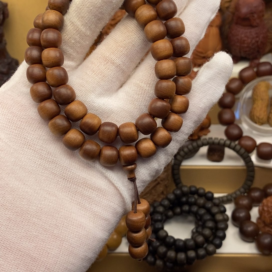 檀香木手串/手链迈索尔老山檀香0809双圈奶香，微瑕