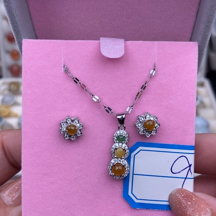 未镶嵌戒指翡翠缅甸