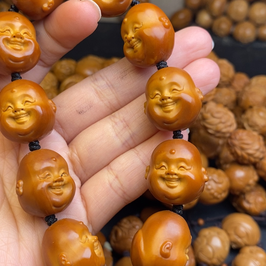 橄榄核吊坠十分开心1.8