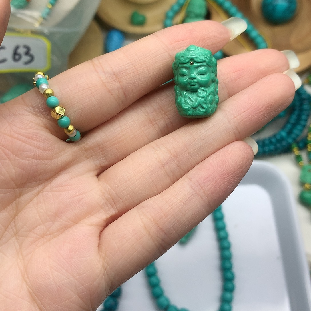 清*** 锆石铁合金度母雕刻