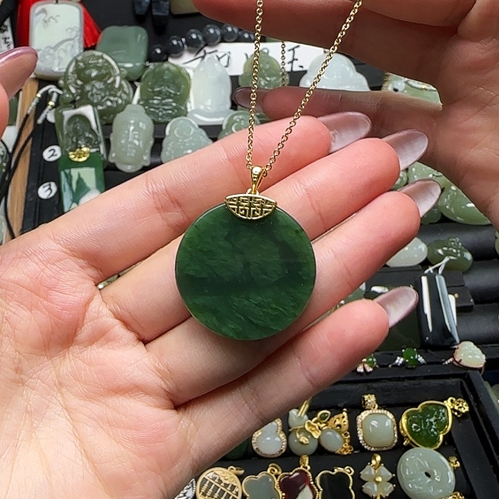 和田玉银S925镶嵌吊坠(赠链)