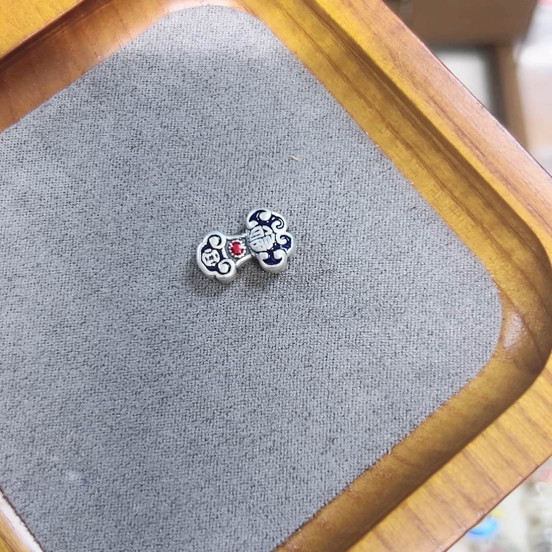 【闪购商品】玻璃足银