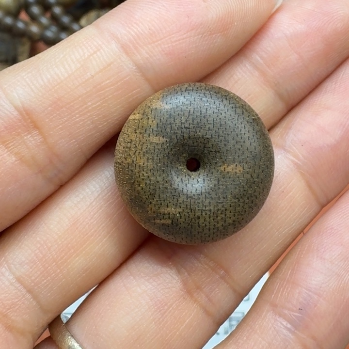 大叶紫檀（黑酸枝木类）