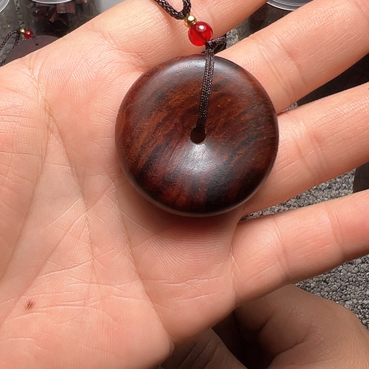 藤类海南红降花梨公4.0平安扣黑金精品高货