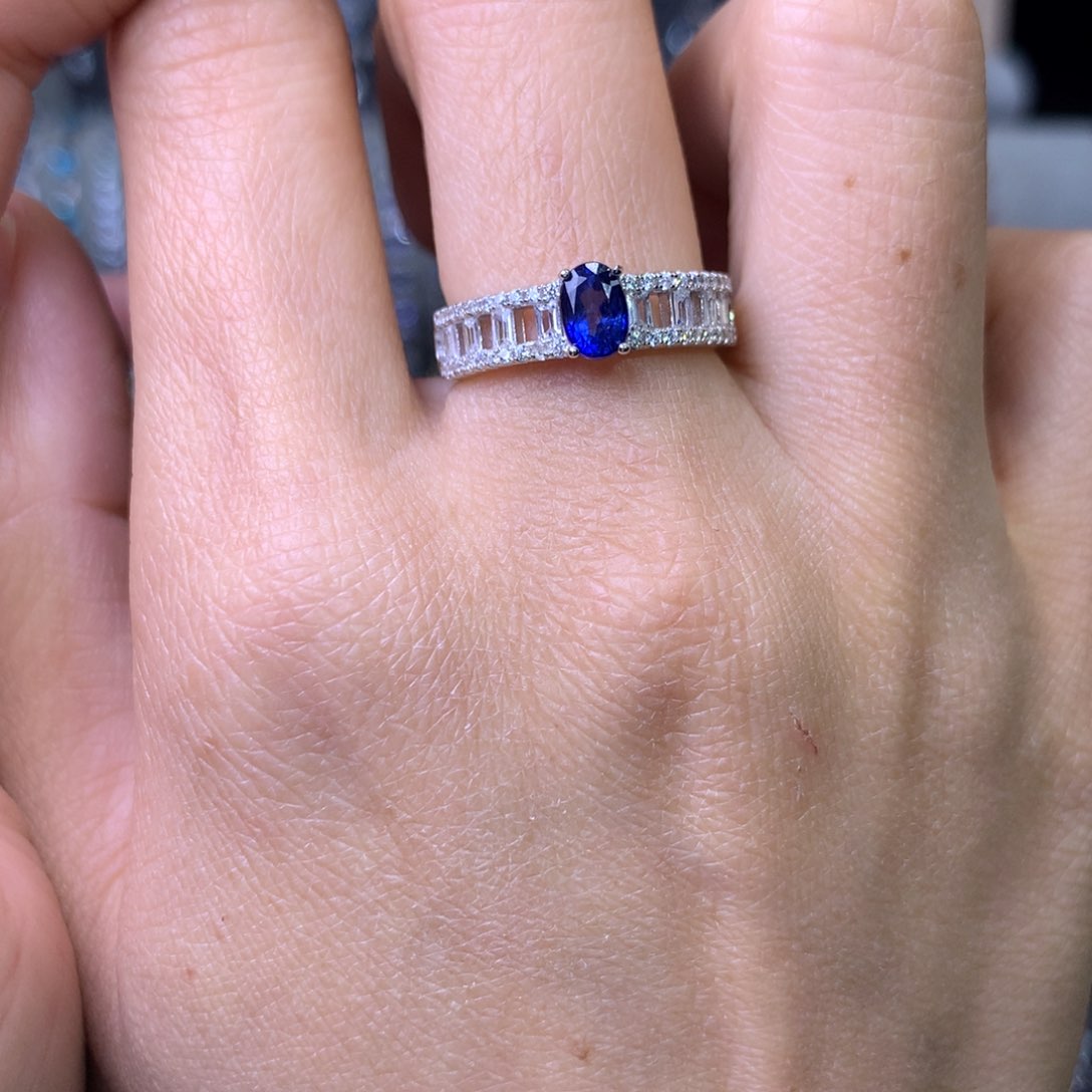 蓝宝石戒指银S925镶嵌