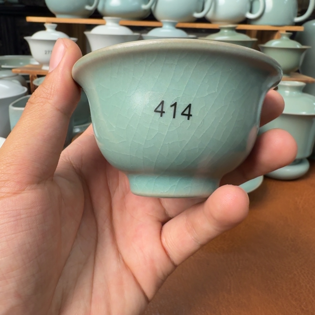 摆件陶一级仿古青绿压手杯100cc开片