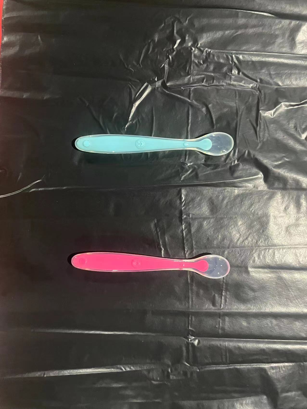 童装宝宝吧布吧豆乐呀熊鞋子