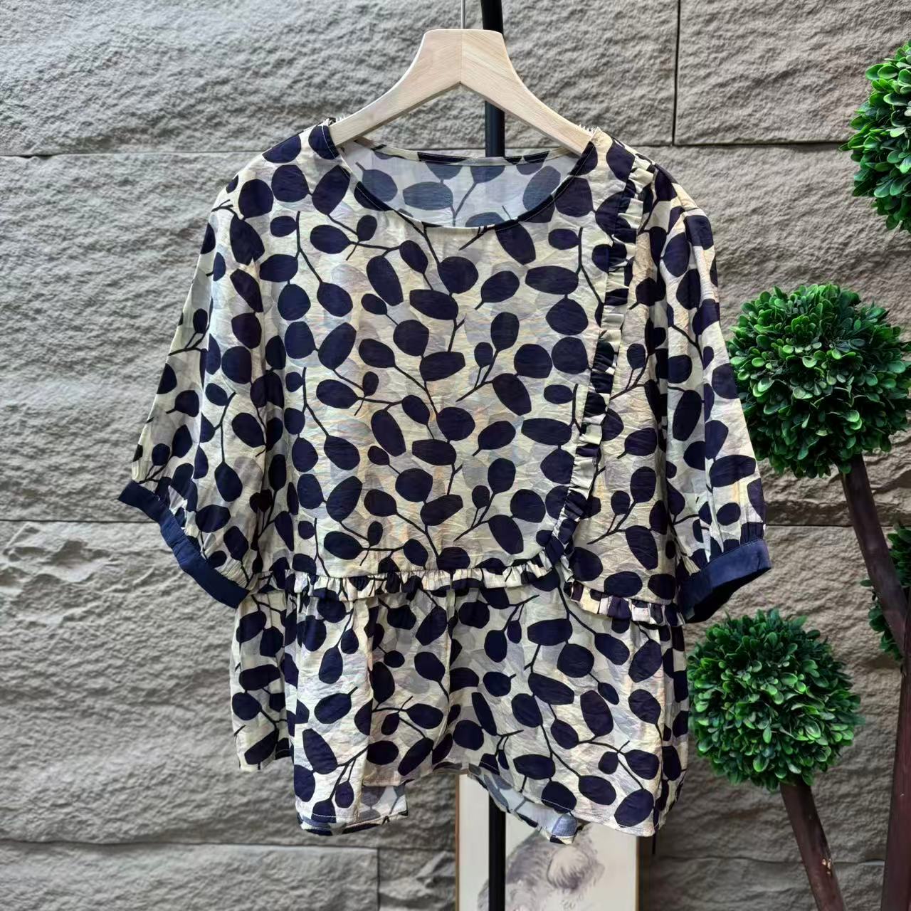 9299新款夏季气质时尚碎花T恤小衫QZ