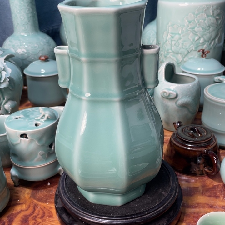 青瓷青瓷 青瓷青瓷