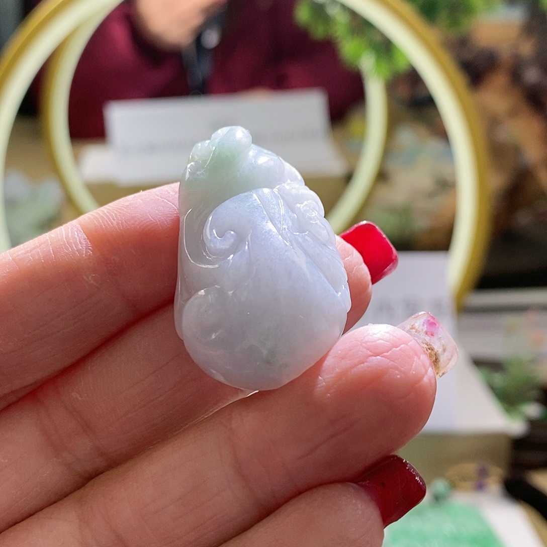 【闪购商品】翡翠颈饰未镶嵌如意