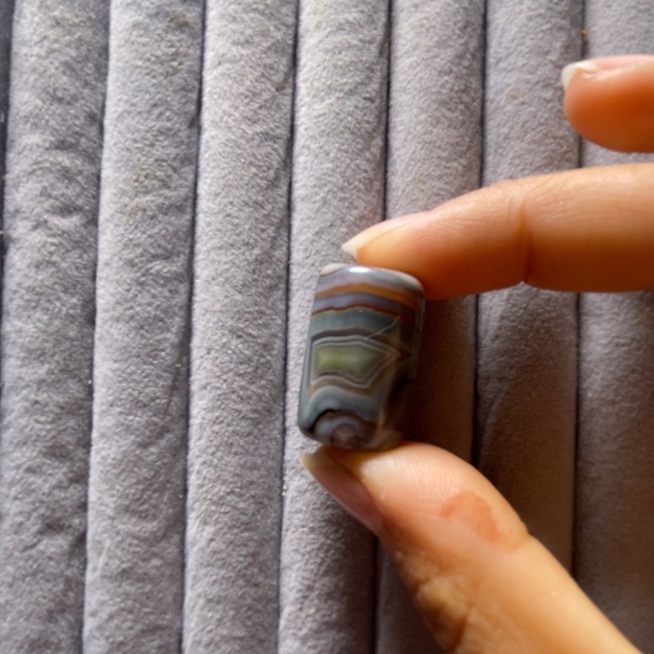 品***生玛瑙/玉髓未镶嵌颈饰