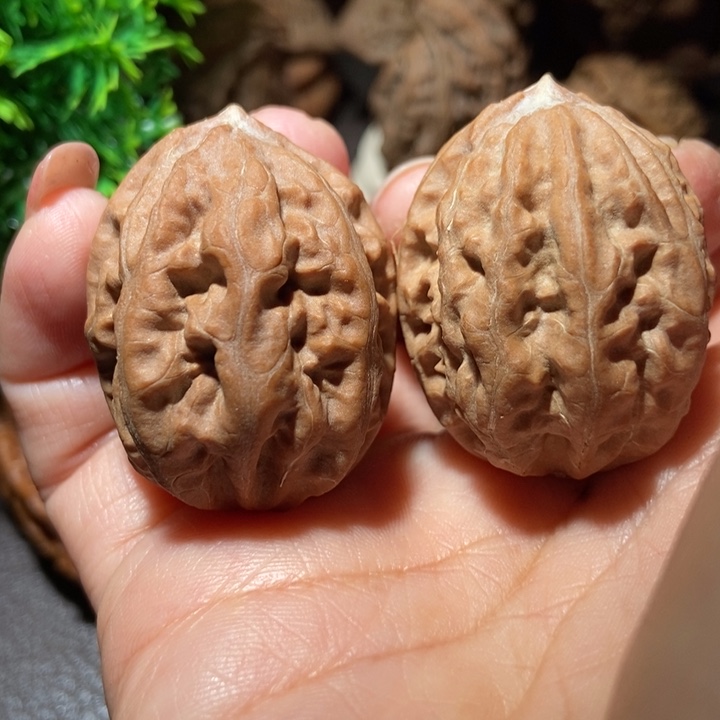 把件文玩核桃东北楸子小雪33