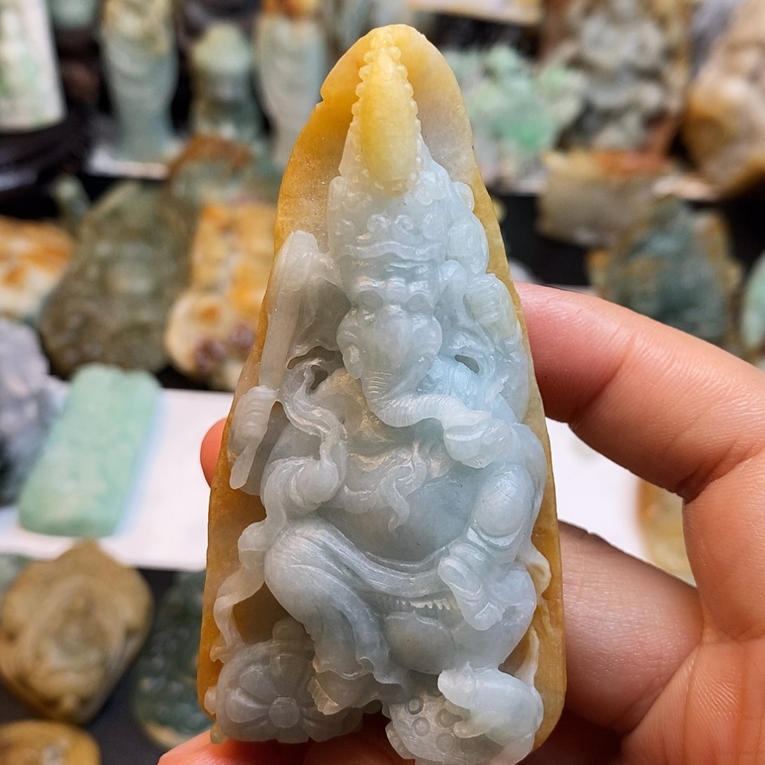 定制翡翠未镶嵌特色25