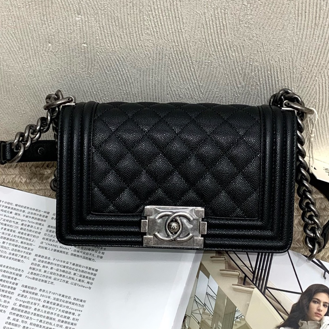 99新 Chanel/香奈儿 黑银荔枝牛leboy 小号 21年