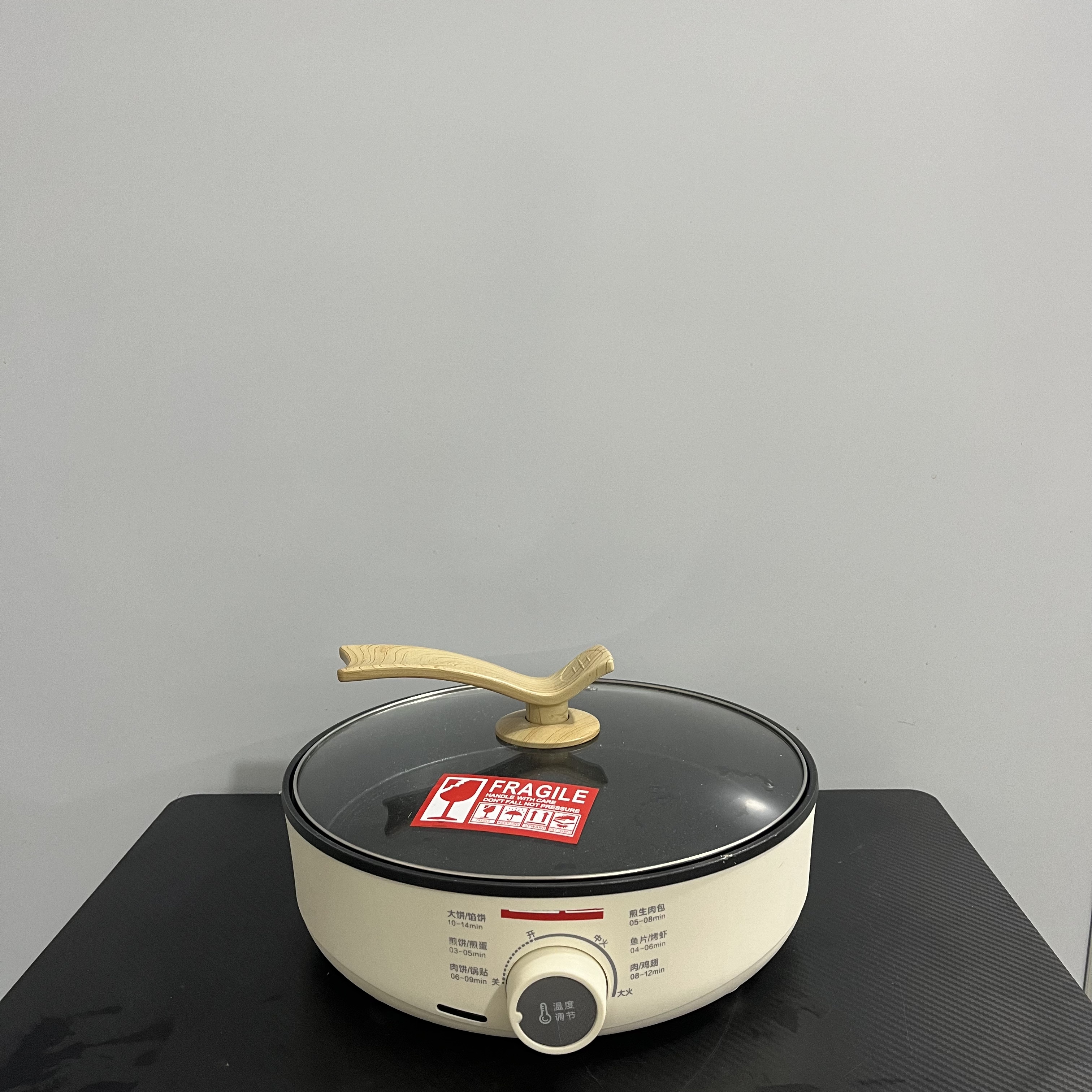 大口径正品带盖电饼铛高颜值加大号加深电煎锅D10