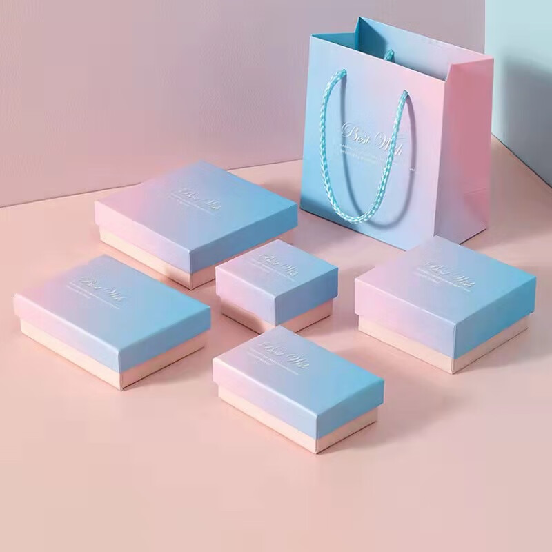 梦总专属直播间《202》宠粉礼物//创意饰品