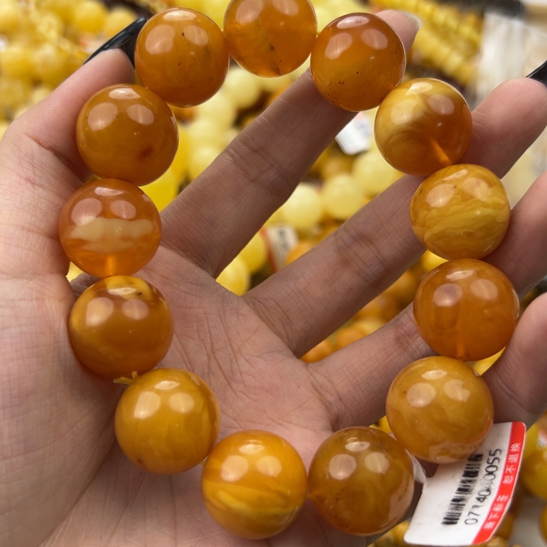 琥珀珠宝奇石未镶嵌