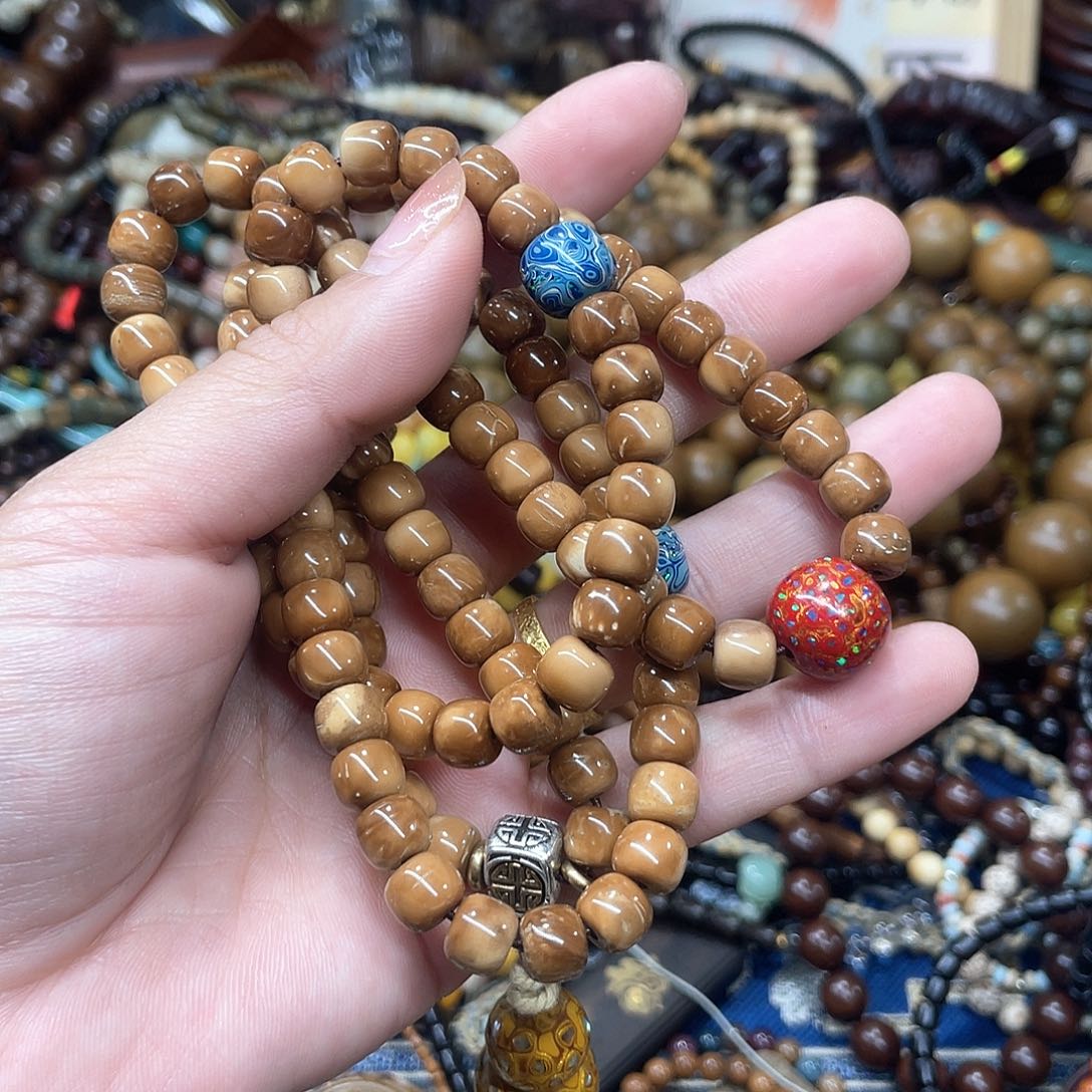 维腊木（绿檀）无事牌