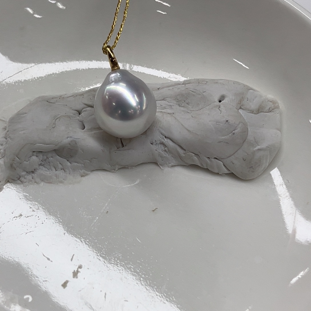 吊坠(不含链)18K金镶嵌海水珍珠11-12mm