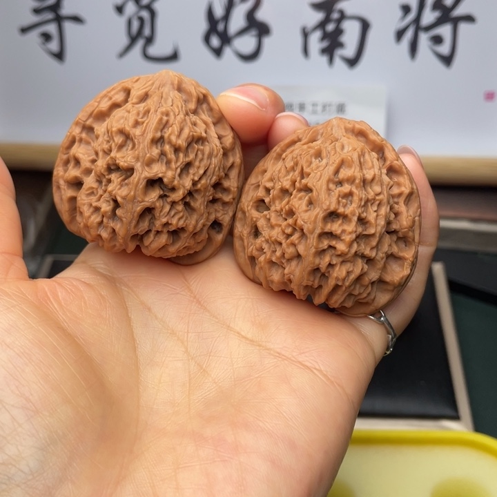 文玩核桃吊坠44尺三角高炮大克重55➕