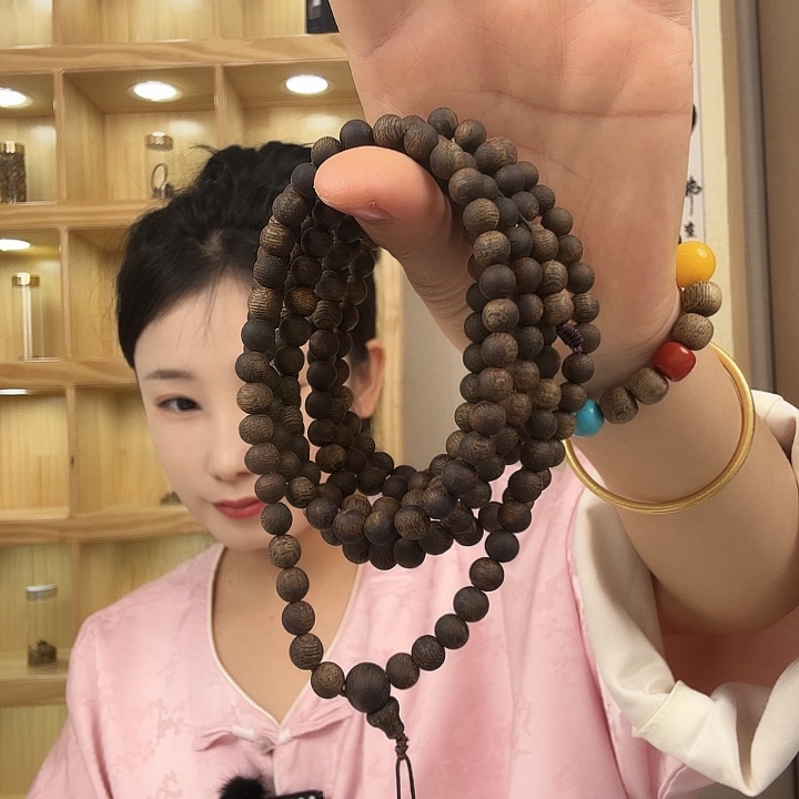 沉香手串海南沉香绿棋虫漏圆珠0.6多圈多样性发一