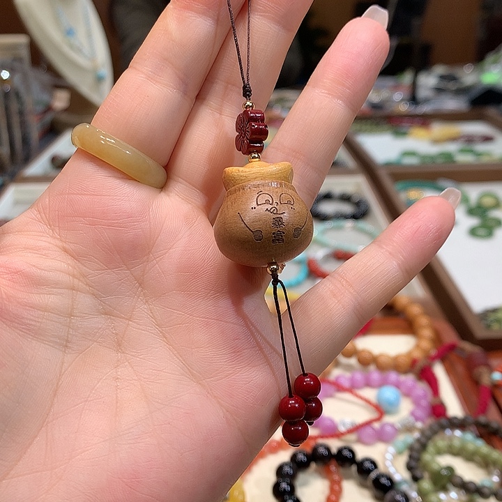 天然辰砂朱砂手机挂件