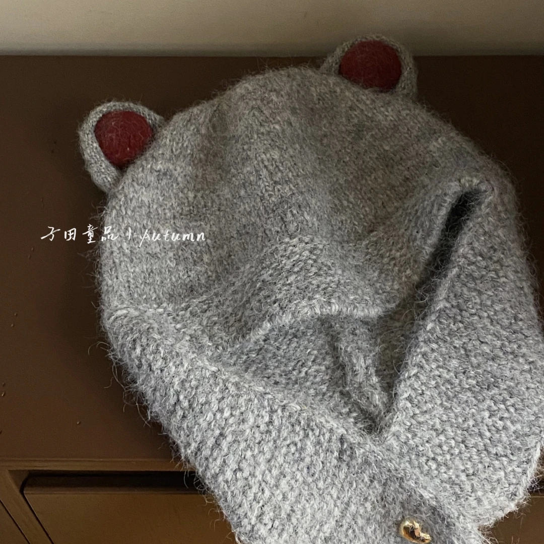 子田推荐-儿童灰色灵动感小熊红耳帽