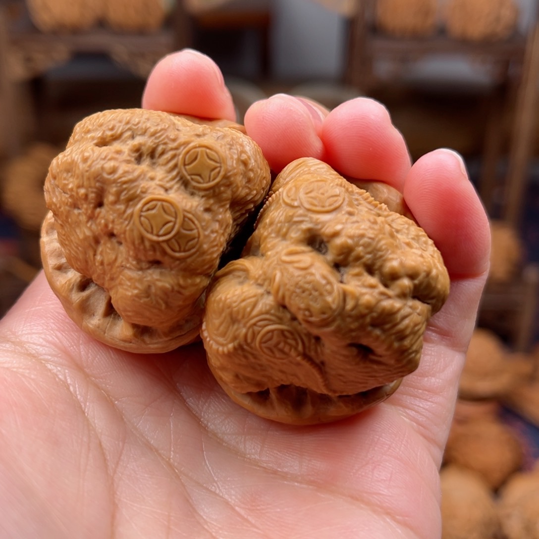 核桃把件财上加财