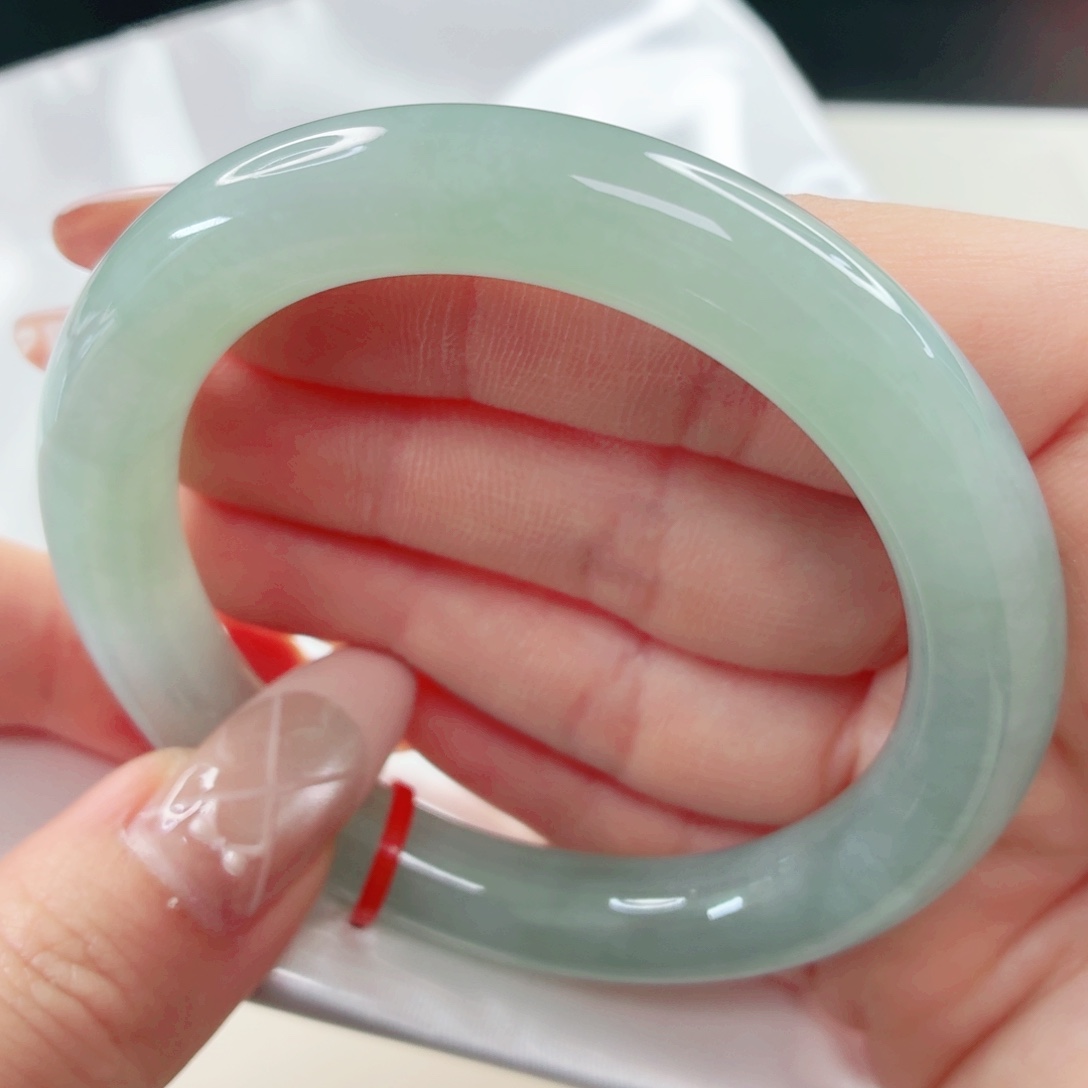 翡翠未镶嵌手镯53.7x564