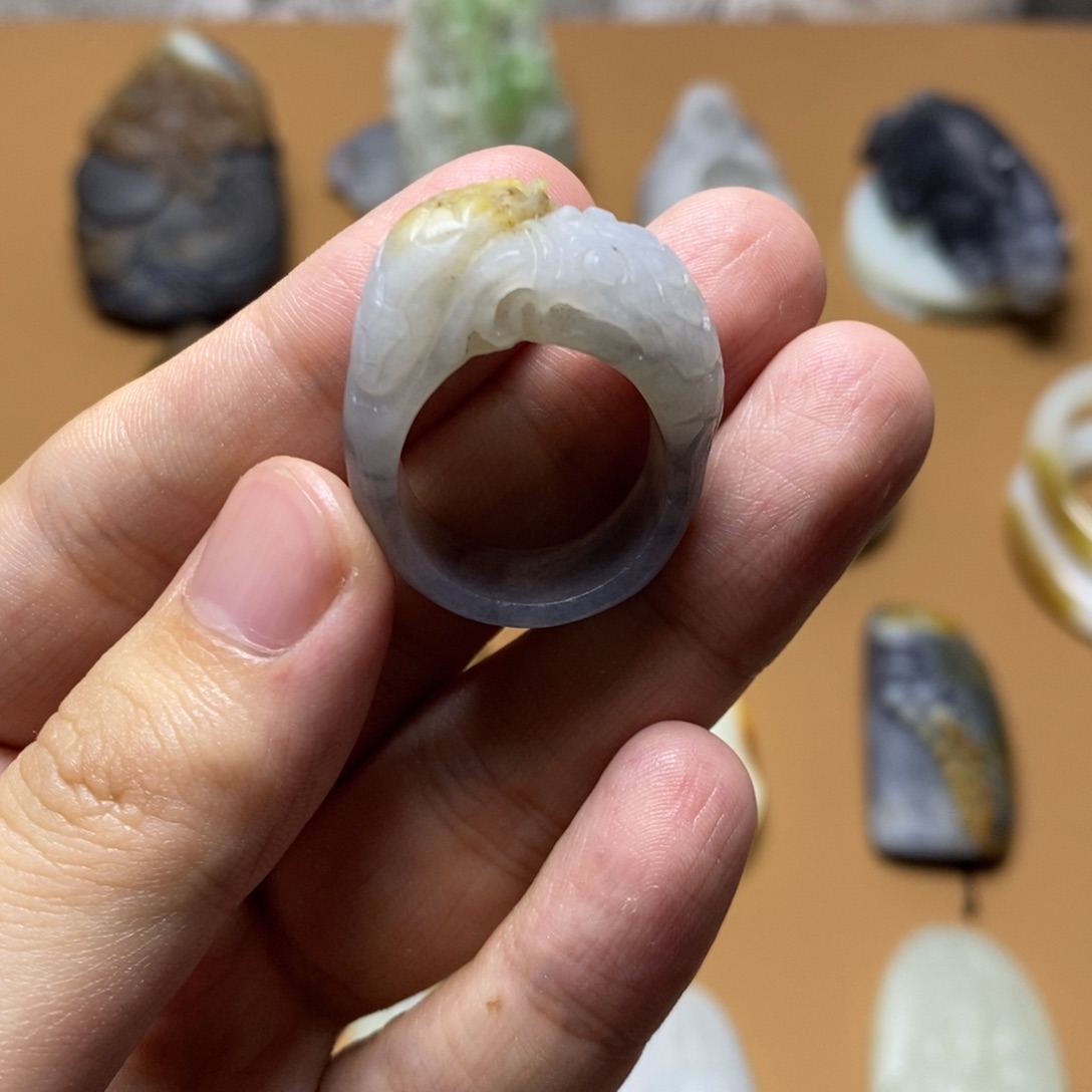 和田玉挂件定制未镶嵌