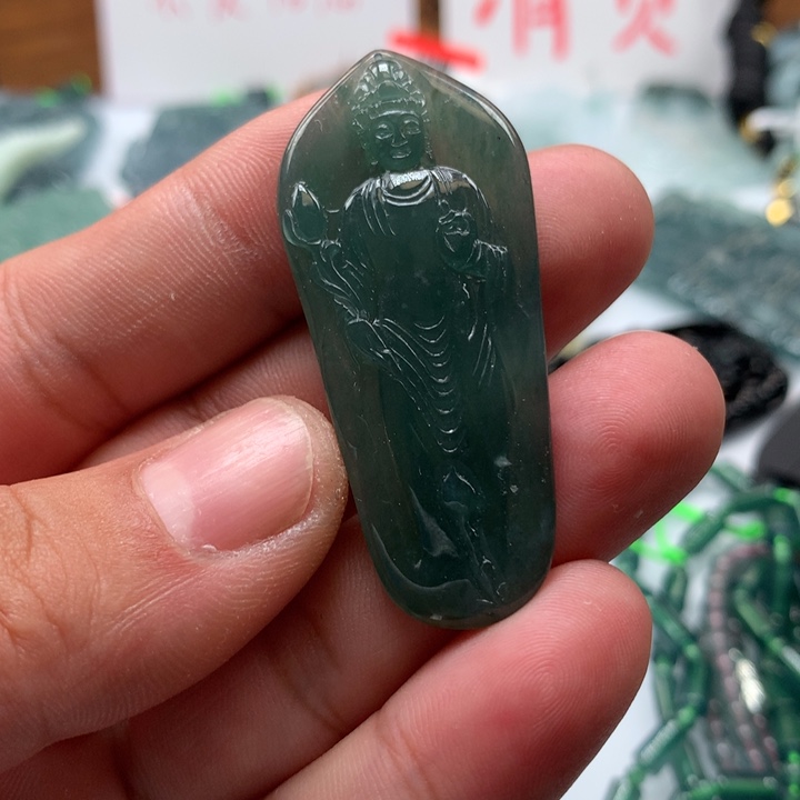 翡翠颈饰未镶嵌保真天然a货翡翠