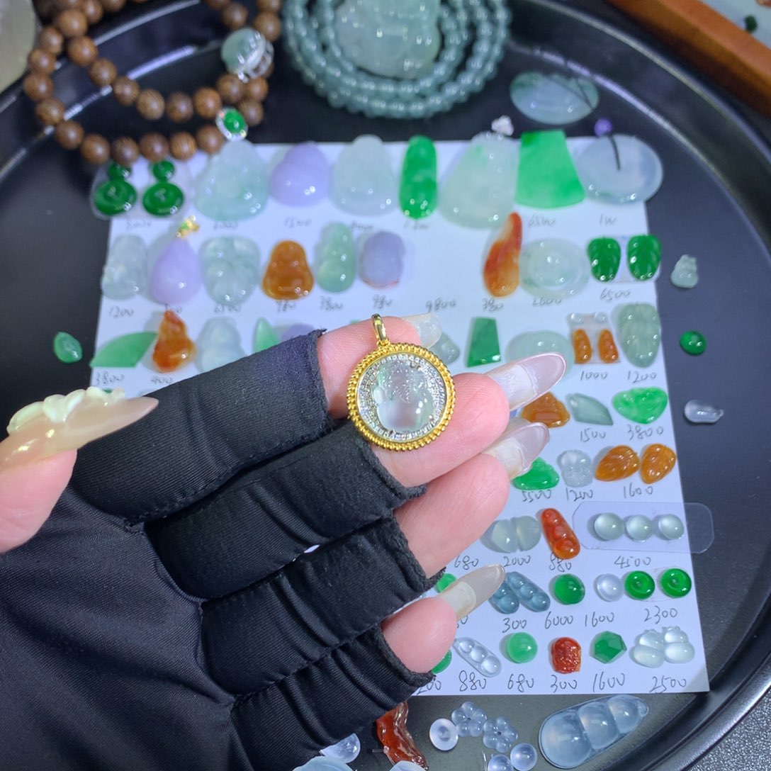 翡翠18K金镶嵌吊坠(不含链)金蟾