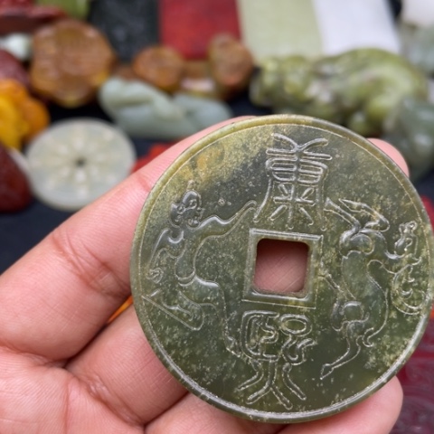 和田玉颈饰未镶嵌91