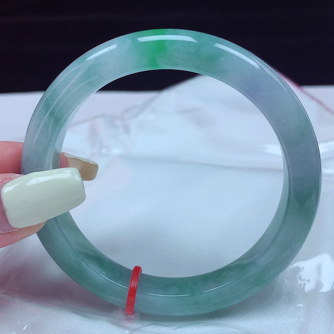 翡翠手镯未镶嵌55-56圈